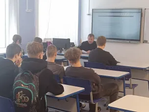 Начальник ГИБДД провел беседу в Воскресенской школе