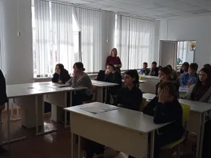 В рамках организованных мероприятий месячника, приуроченного к «Всемирному Дню защиты прав потребителей» школьникам округа, рассказали о справедливом переходе к устойчивому образу жизни