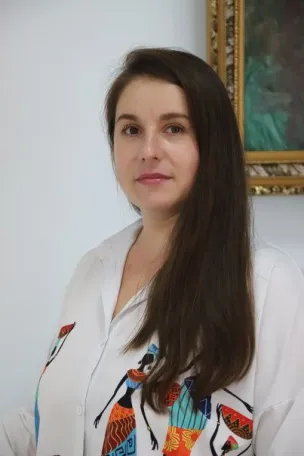 БЕЛОВА Марина Юрьевна