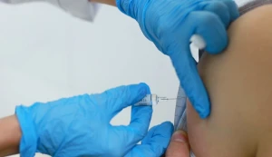 Октябрь – время вакцинации против клещевого энцефалита!